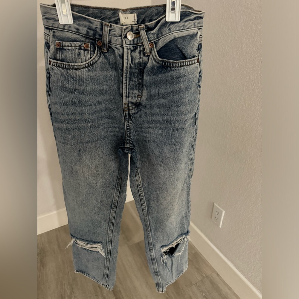 Super cute Topshop ripped jeans